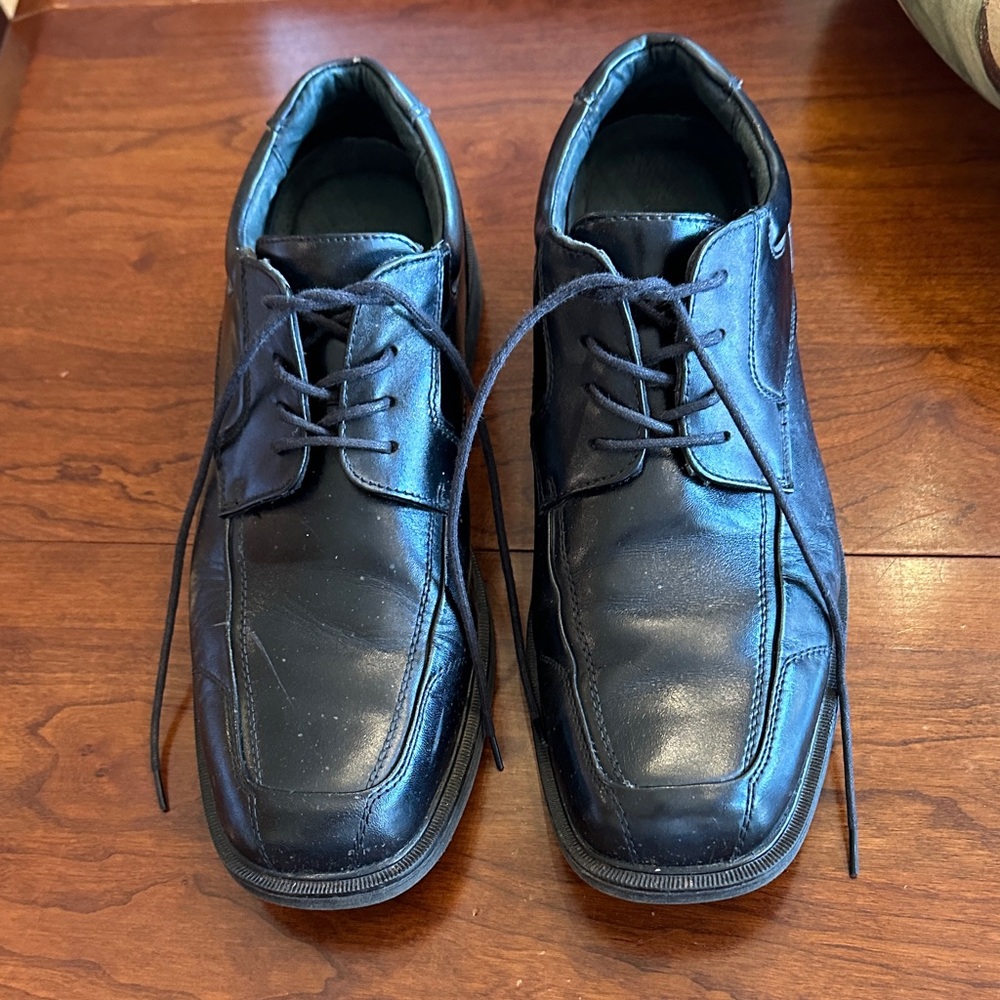 G.H. Bass & Co. Black Men's Oxfords